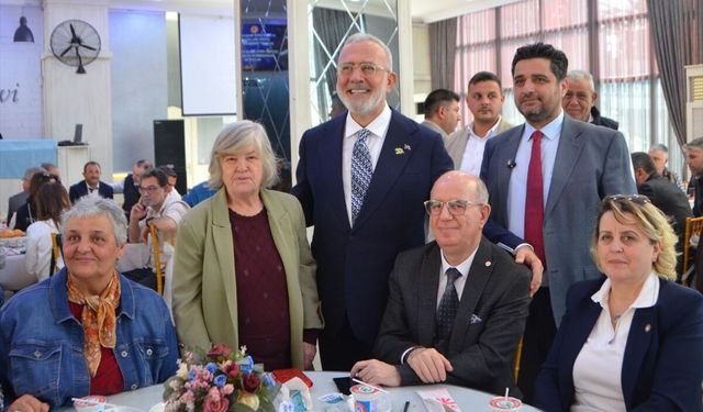 AK Parti Grup Başkanvekili Yenişehirlioğlu, Manisa'da konuştu: