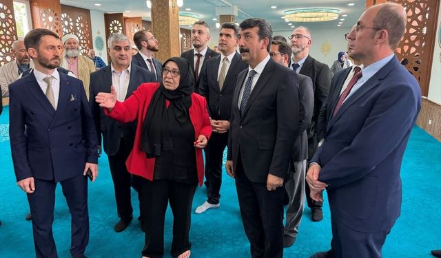Almanya'da DİTİB'e bağlı 864'üncü cami törenle hizmete açıldı