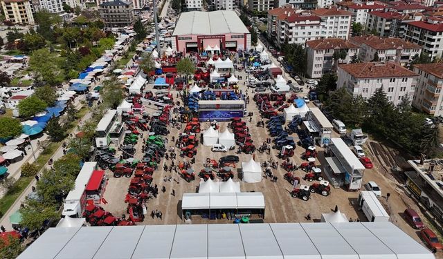 Amasya'da 'Orta Karadeniz Tarım, Hayvancılık ve Gıda Sanayi Fuarı' başladı
