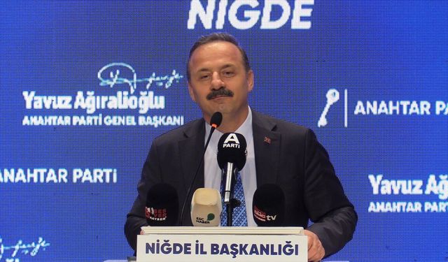Anahtar Parti Genel Başkanı Ağıralioğlu, Niğde'de 'Halk Buluşması' programına katıldı