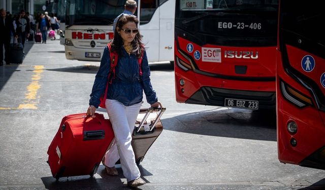 AŞTİ'de Kurban Bayramı tatili dönüşü yoğunluk oluştu