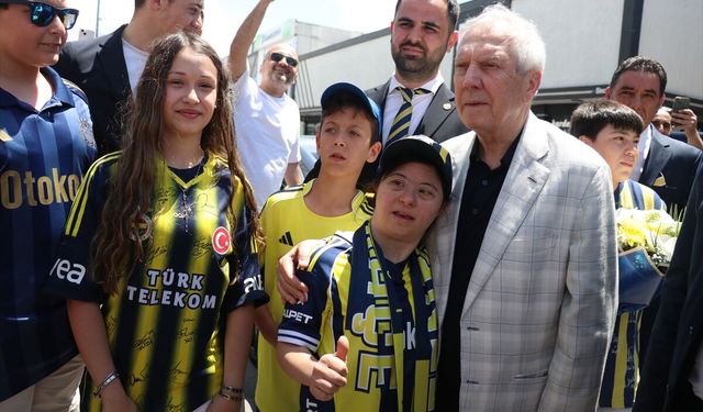 Aziz Yıldırım, Sakarya'da Fenerbahçelilerle bir araya geldi: