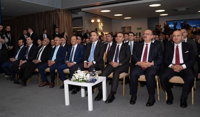 Bakan Kacır, Kalyon PV G12R TOPCONPlus Üretim Tesisi Açılış Töreni'nde konuştu: