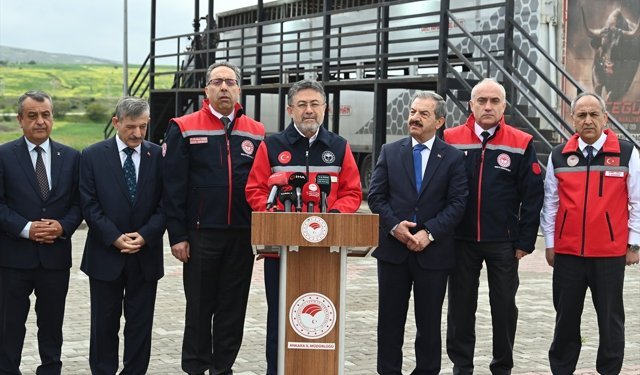 Bakan Yumaklı, Ankara Veteriner Yol Kontrol ve Denetim İstasyonu'nu ziyaret etti: