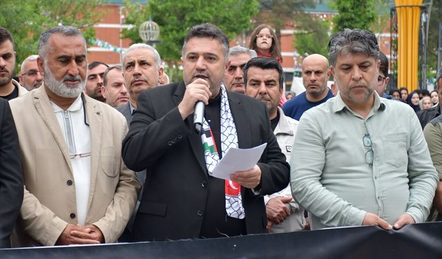 Batman'da İsrail'in Küresel Sumud Filosu'na saldırısı protesto edildi