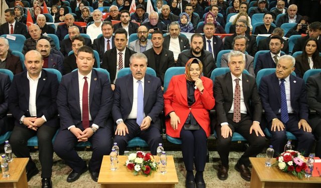 BBP Genel Başkanı Destici, partisinin Eskişehir İl Kongresi'nde konuştu: