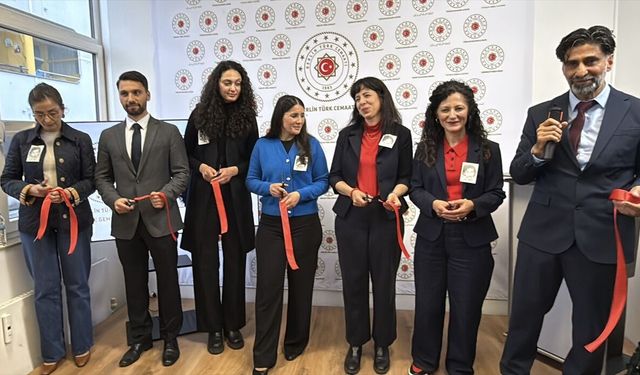 Berlin'de 51 yıl önce Spree Nehri'ne düşen ve hayatını kaybeden Çetin Mert anıldı