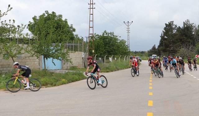 Bisiklette Türkiye Kupası 4. Etap Puanlı Yol Yarışları, Gaziantep'te başladı