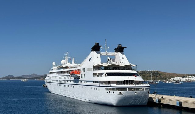Bodrum'a 'Star Legend' kruvaziyeriyle 274 turist geldi