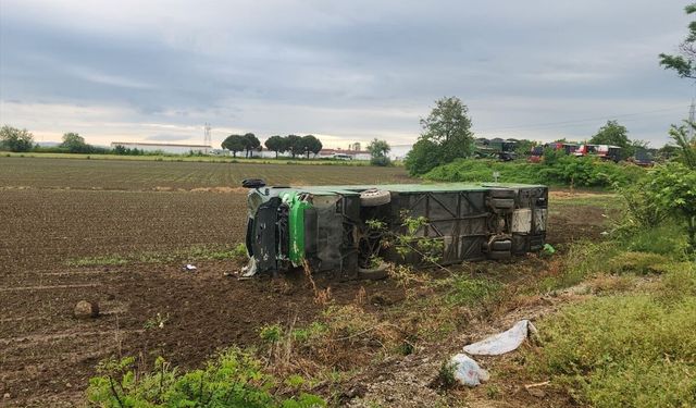 Çanakkale'de tur otobüsü devrildi, 46 kişi yaralandı