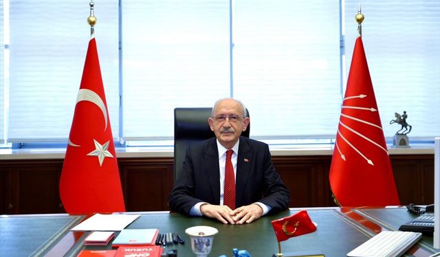 CHP Genel Başkanı Kılıçdaroğlu 'Halkla Bayramlaşma' programı için genel merkeze geldi