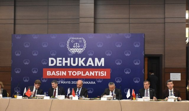 DEHUKAM, 'Türk deniz yetki alanları kanunu taslağı'na ilişkin basın toplantısı düzenledi: