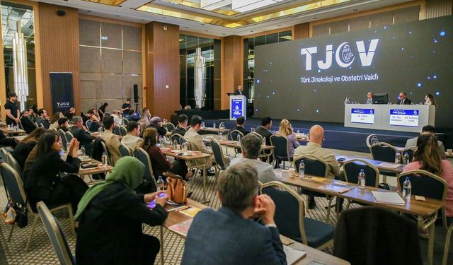 Diyarbakır'da kadın sağlığı alanındaki güncel gelişmeler kongrede ele alınıyor