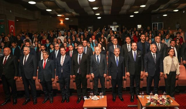 Diyarbakır'da 'Uluslararası Ziya Gökalp Kongresi' düzenlendi