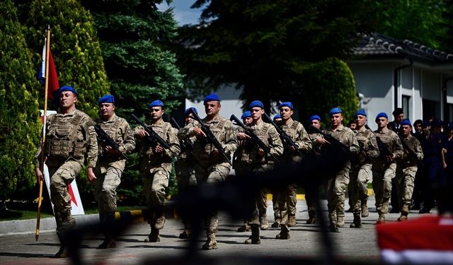 Düzce'de engelli gençler temsili askerlik yaptı
