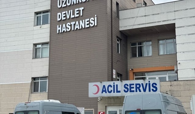 Enez Kaymakamı Ayık, trafik kazasında hafif yaralandı
