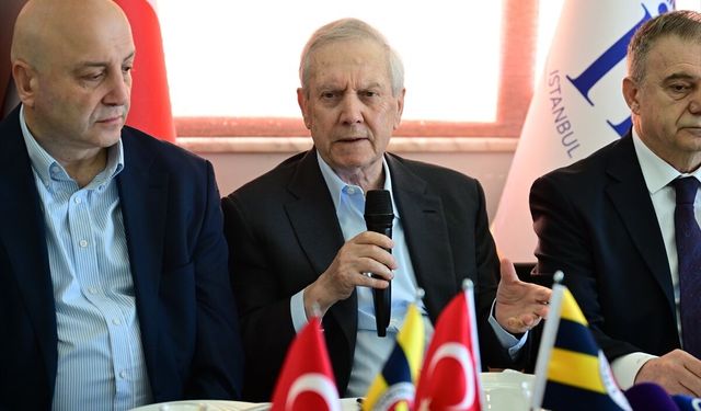 Fenerbahçe Başkan Adayı Yıldırım, Kapalıçarşı'da İstanbul Kuyumcular Odası'nı ziyaret etti