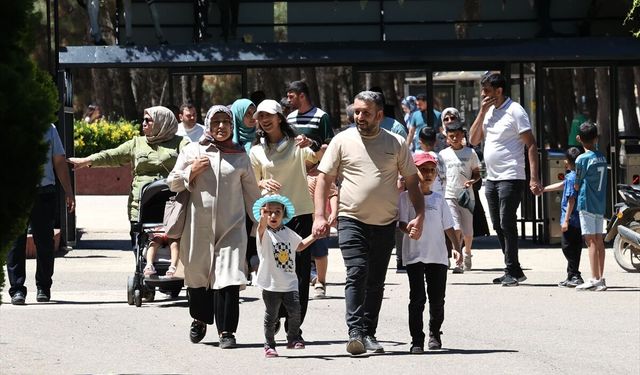 Gaziantep Doğal Yaşam Parkı bayram tatilinde 105 bin ziyaretçiyi ağırladı