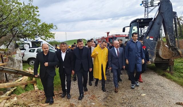 GÜNCELLEME 2 - Çorum'da hortum meydana geldi