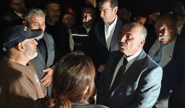 GÜNCELLEME 3 - Çorum'da hortum meydana geldi