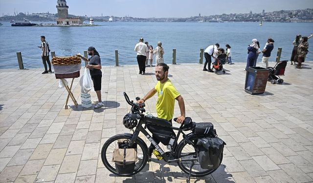 Gurbetçi Gürbüz, Alzheimer farkındalığı için 46 gün boyunca Amsterdam'dan İstanbul'a pedal çevirdi