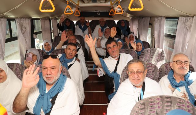 Hacı adaylarının Arafat yolculuğu başladı