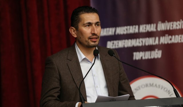 Hatay'da düzenlenen üniversiteler arası bilgi yarışması başladı
