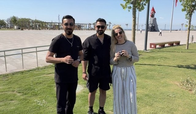 Hatay'da yamaç paraşütü atlayışında evlilik teklifi