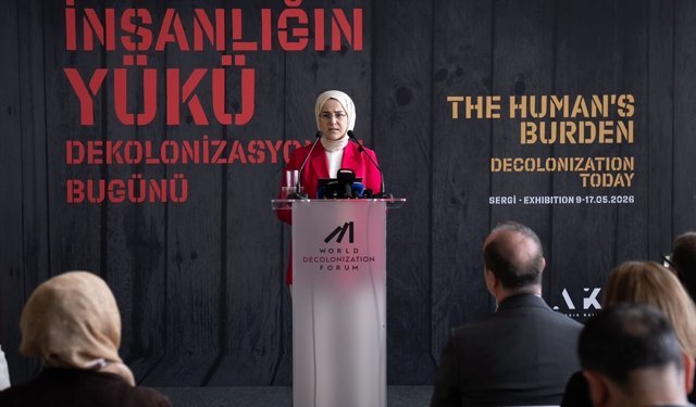 'İnsanlığın Yükü Dekolonizasyonun Bugünü' sergisi AKM'de açıldı