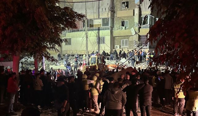 İsrail Savunma Bakanı, ateşkesin ardından ilk kez Lübnan'ın başkenti Beyrut'a saldırı düzenlediklerini duyurdu