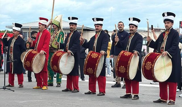 İstanbul'un fethinin 573. yıl dönümü coşkuyla kutlanıyor
