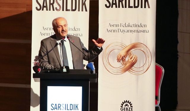 Kahramanmaraş merkezli depremlerde hayatını kaybedenler için Kocaeli'de anma programı düzenlendi