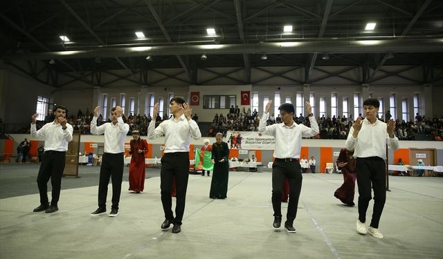 Kastamonu Üniversitesi'nde '20. Yıl Gençlik Festivali' düzenlendi