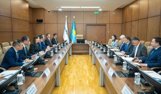 Kazakistan ve Japonya petrol tedarik konusunu ele aldı