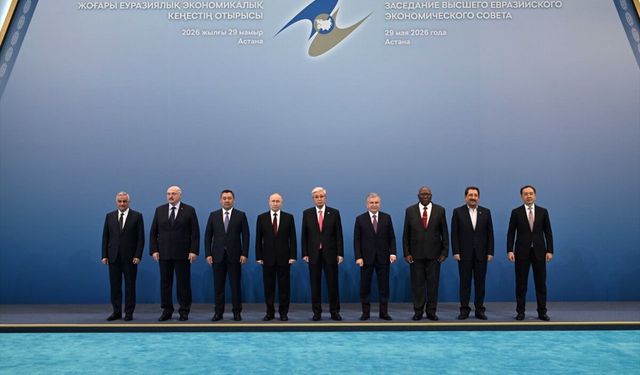Kazakistan'da Avrasya Ekonomik Birliği üye ve gözlemci ülke liderleri toplandı