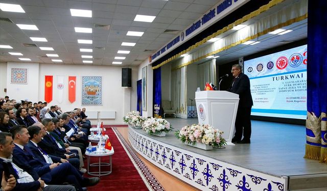 Kırgızistan'da 1. Uluslararası Türk Dünyası Yapay Zeka ve Dijital Dönüşüm Kongresi başladı