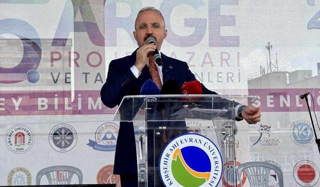 Kırşehir'de 5. AR-GE Proje Pazarı ve 3. Cacabey Bilim Şenliği başladı
