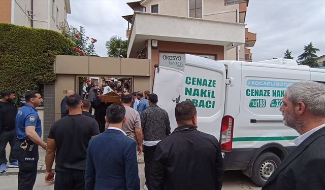 Kocaeli'de öldürülen iş insanının cenazesi defnedildi