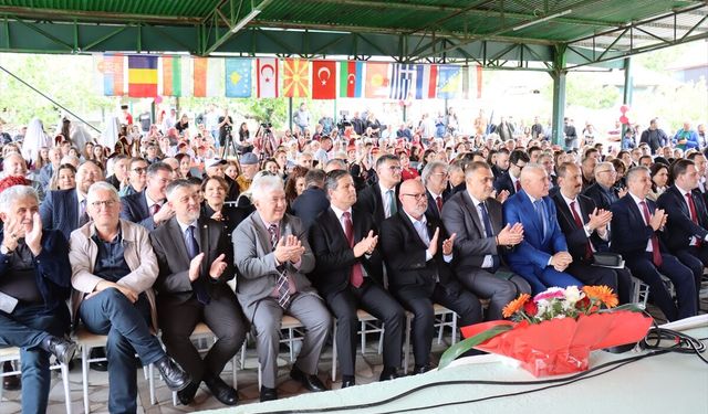 Kuzey Makedonya'da '33. Uluslararası Hıdırellez Bahar Şenlikleri' düzenlendi