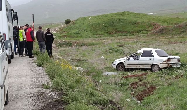 Malatya'da devrilen otomobildeki 6 kişi yaralandı