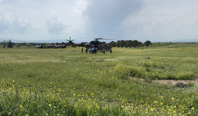 Mehmetçik'ten, UMKE personeline 'Helikopter Güvenlik ve Operasyonel Uyum Eğitimi'