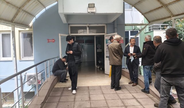 Mersin'de evde rahatsızlanan 2 çocuk hayatını kaybetti, anne ve baba tedavi altına alındı