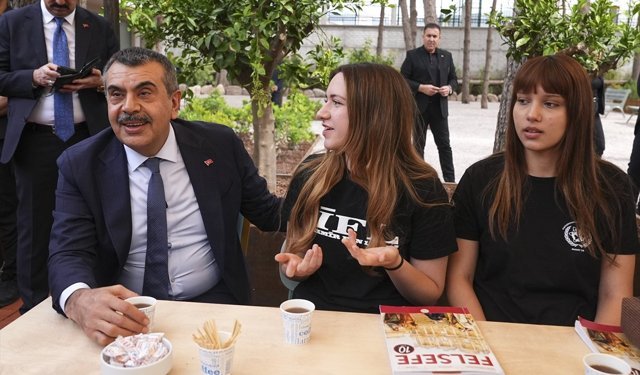 Milli Eğitim Bakanı Yusuf Tekin, İzmir'de konuştu: