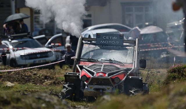 Off-road tutkunları Düzce'deki şenlikte buluştu
