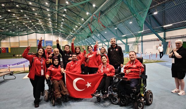 Para milli sporcu Öner Bozbıyık'tan Finlandiya'daki Dünya Boccia Kupası'nda altın madalya
