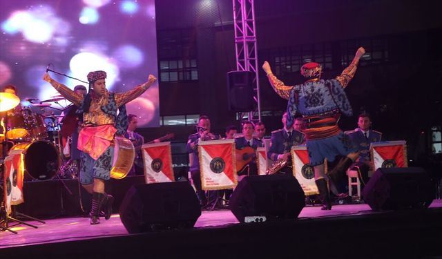 Polis Akademisi Bandosu Çankırı'da konser verdi