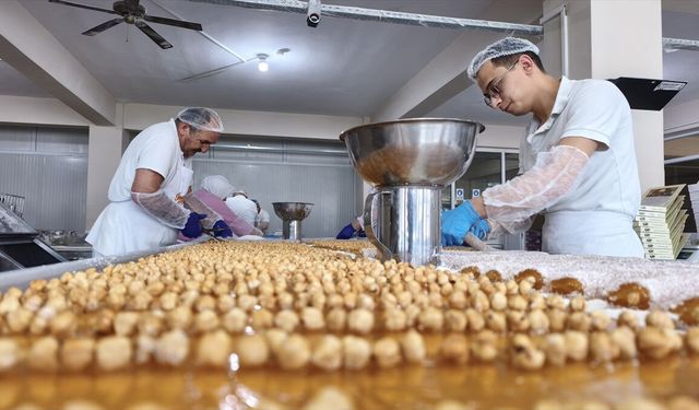 Safranbolu'da lokum üreticileri bayram mesaisinde