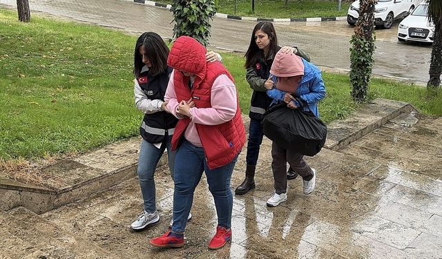 Samsun merkezli dolandırıcılık operasyonunda yakalanan 7 şüpheli adliyede