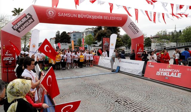 Samsun'da 19 Mayıs Yarı Maratonu başladı