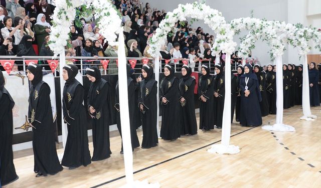 Şırnak'ta hafızlığını tamamlayan 335 öğrenci icazet aldı